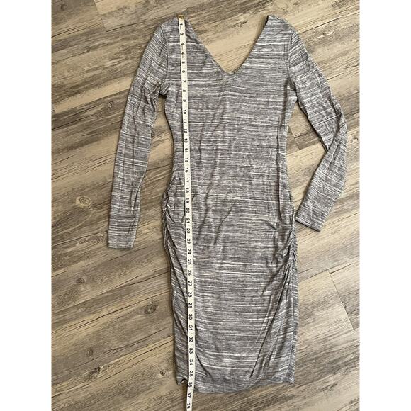 Banana Republic Bodycon Dress XS Heather Gray Stripes Ruched Side V-Neck - Picture 2 of 5